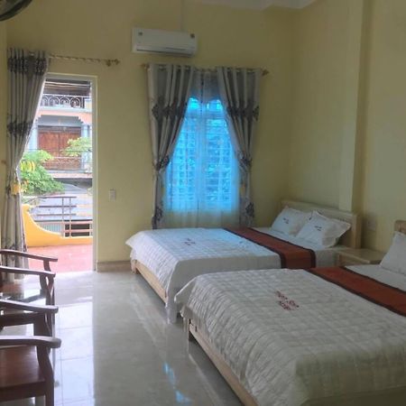 Thien Son Guesthouse Ha Giang Exteriör bild
