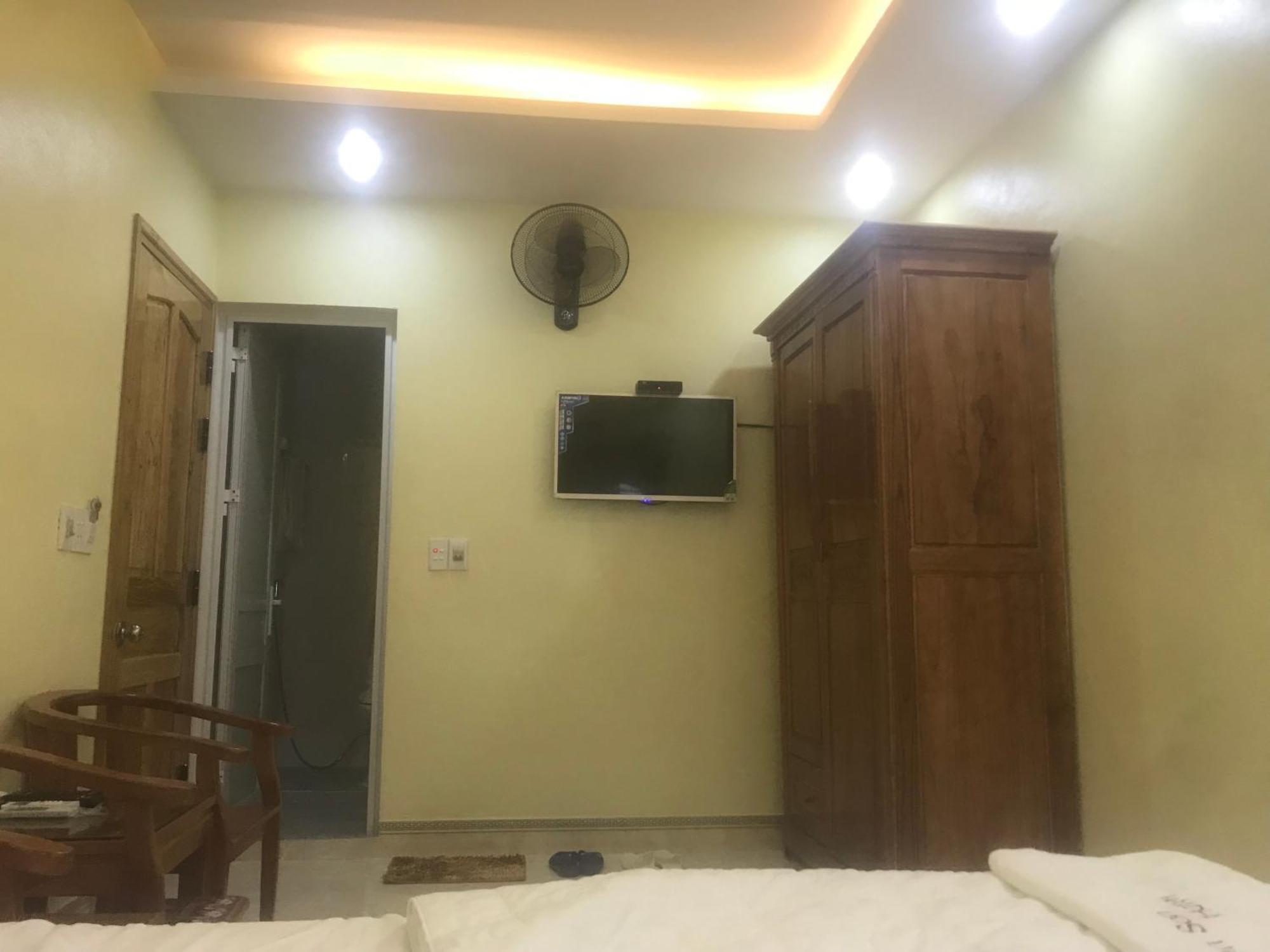 Thien Son Guesthouse Ha Giang Exteriör bild